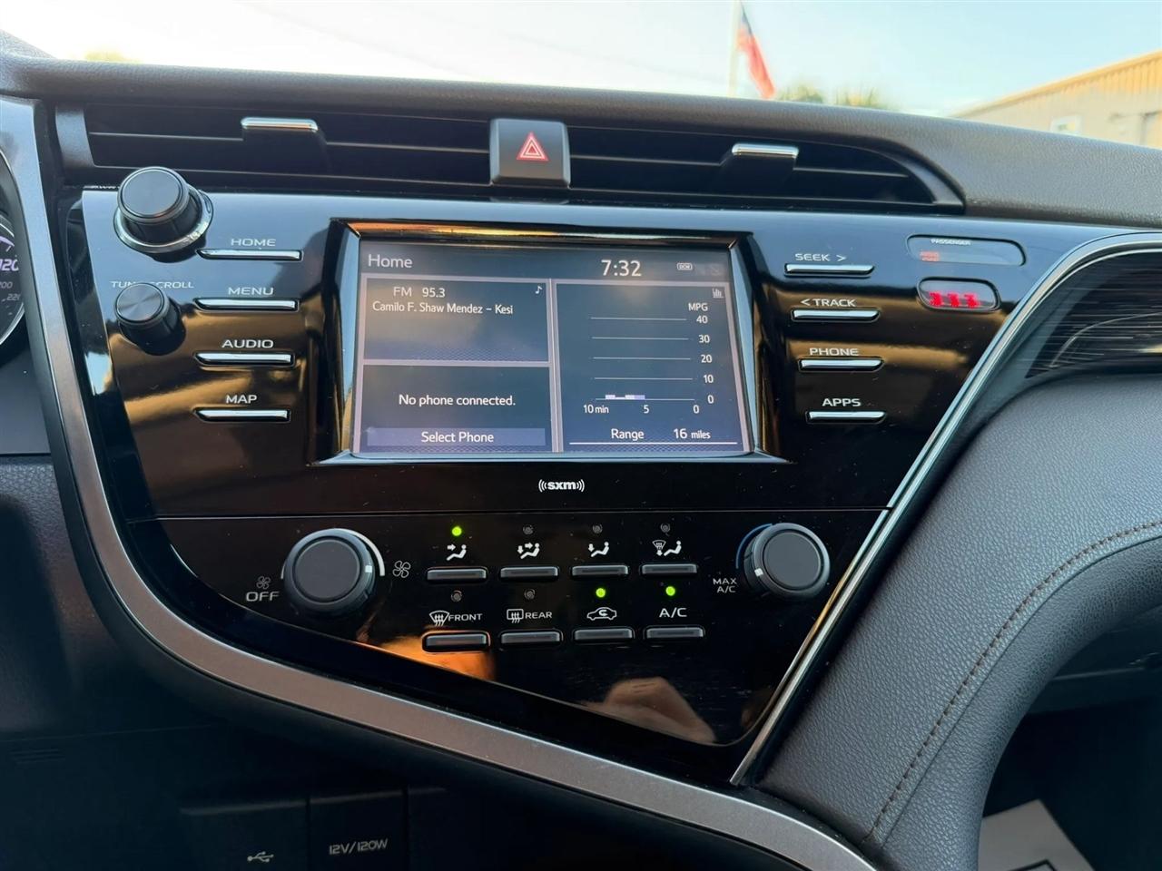 Toyota Camry LE 2020