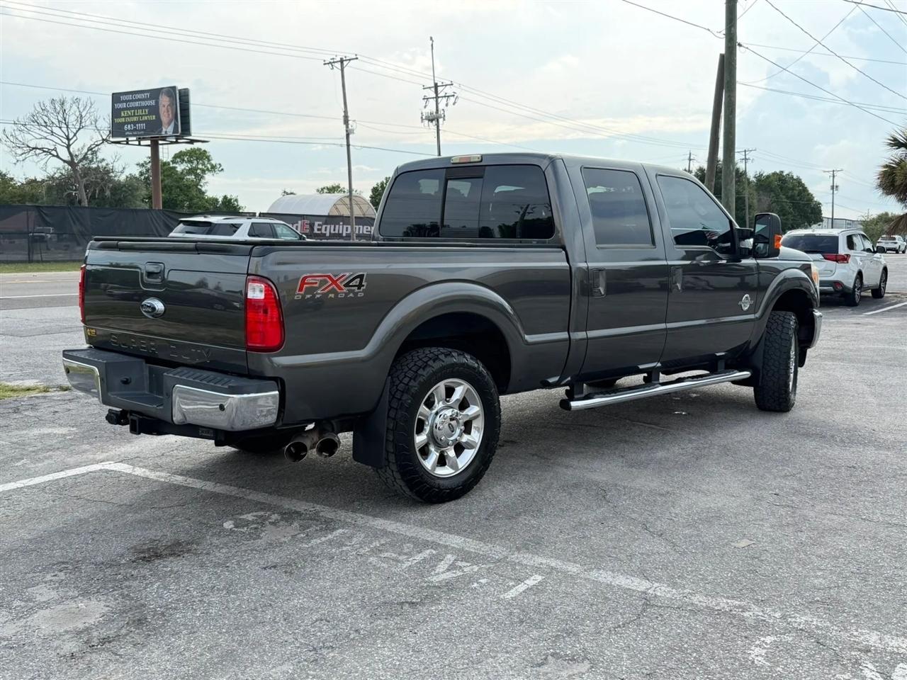 Ford F-250 SD Lariat Crew Cab 4WD 2016