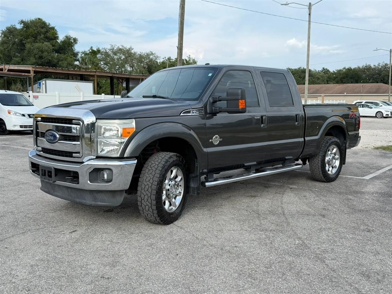 Ford F-250 SD Lariat Crew Cab 4WD 2016