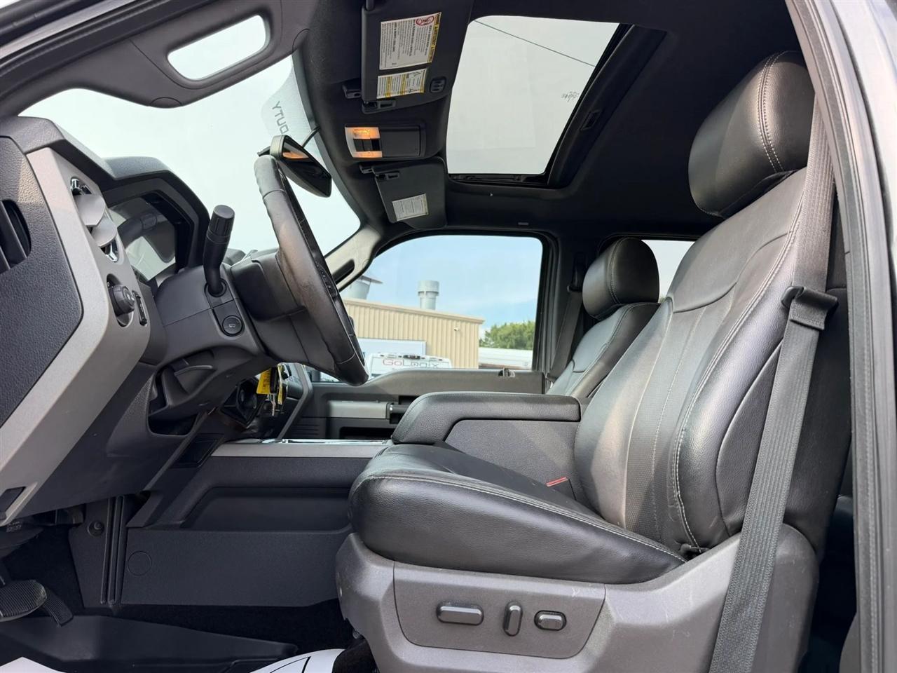 Ford F-250 SD Lariat Crew Cab 4WD 2016