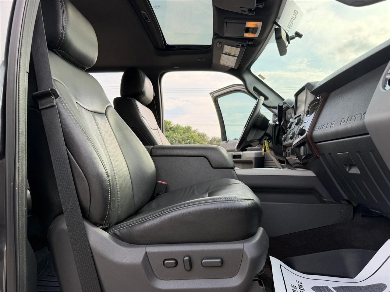 Ford F-250 SD Lariat Crew Cab 4WD 2016