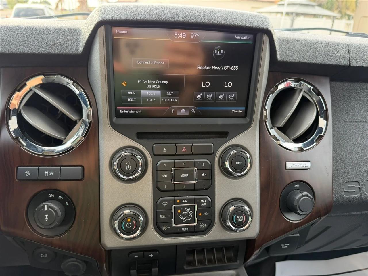 Ford F-250 SD Lariat Crew Cab 4WD 2016