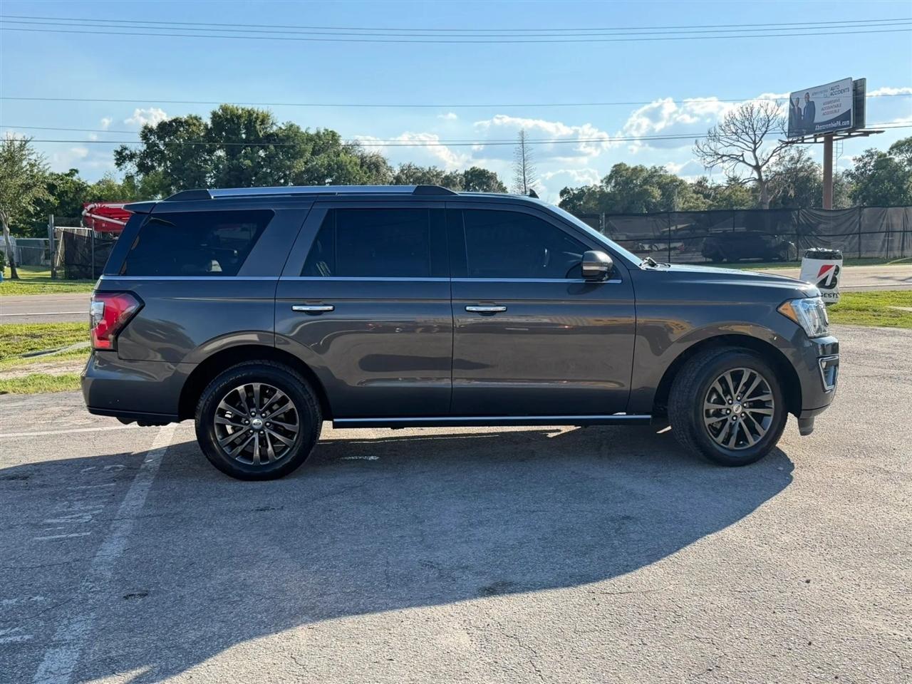 Ford Expedition Limited 2020