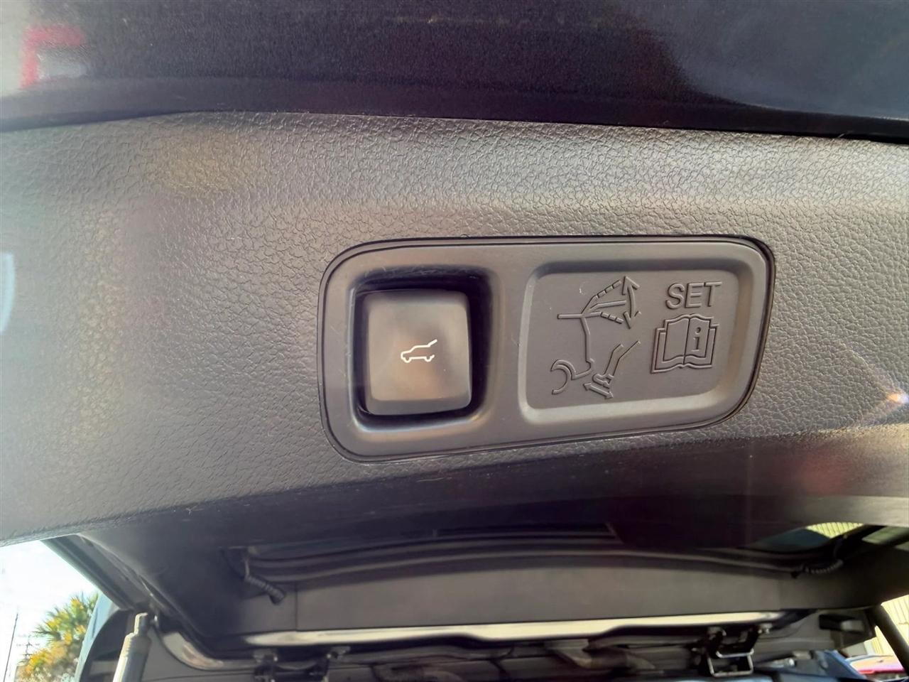 Ford Expedition Limited 2020