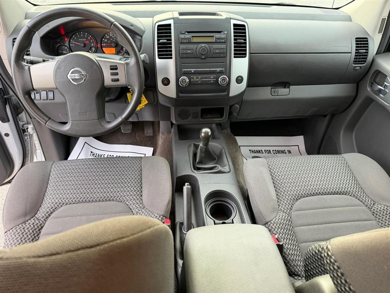 Nissan Frontier SV I4 King Cab 2WD 2011
