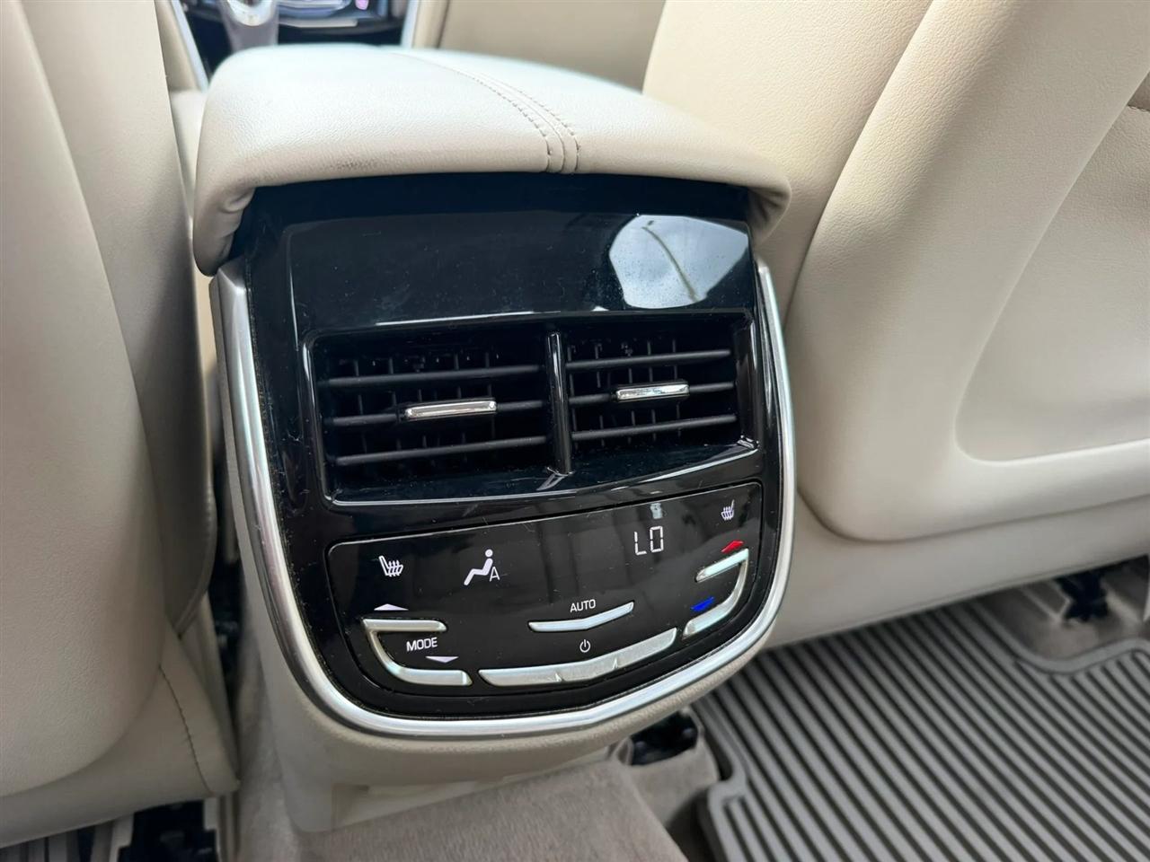 Cadillac XTS TT Premium AWD 2014