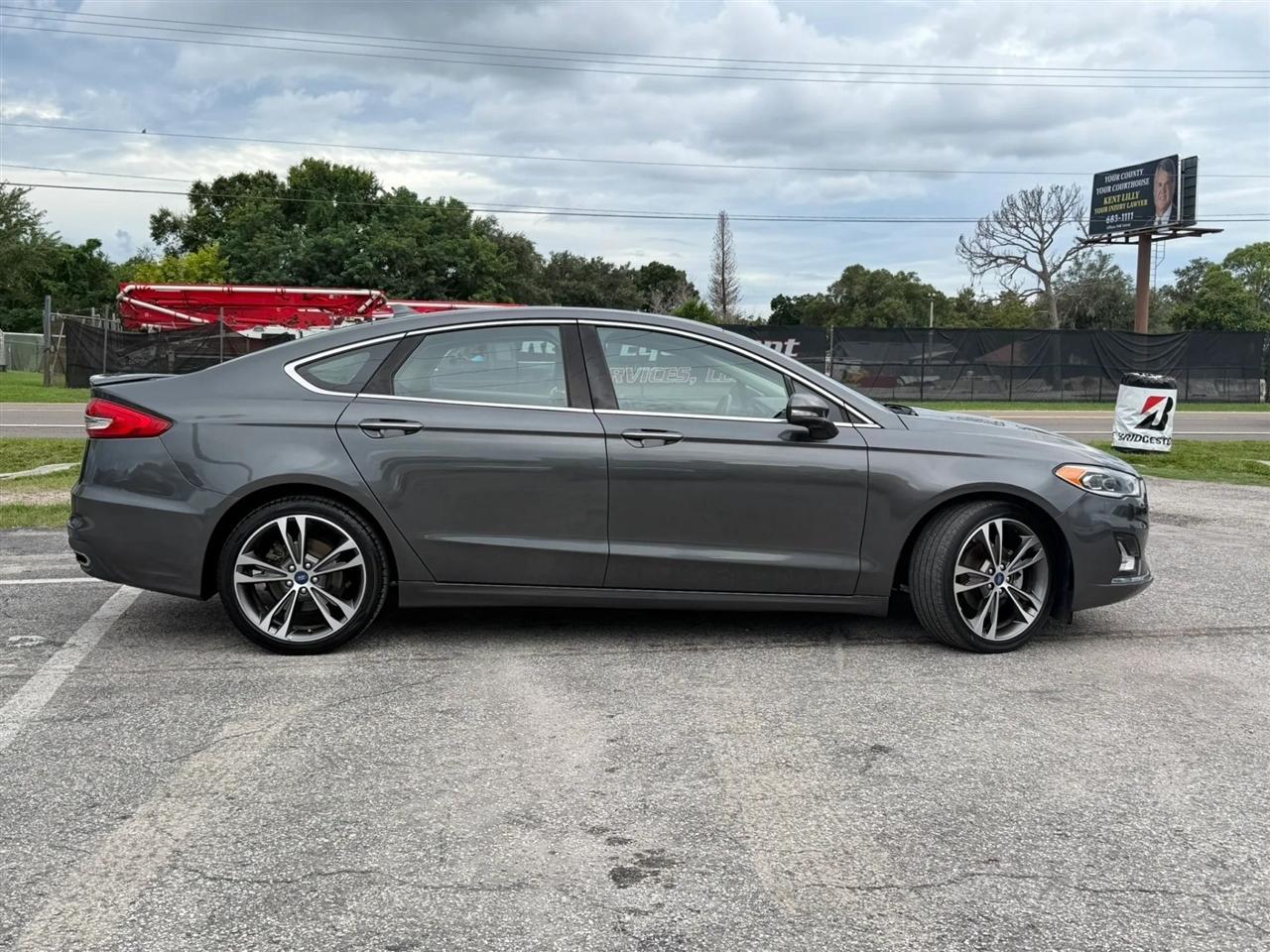 Ford Fusion Titanium AWD 2019