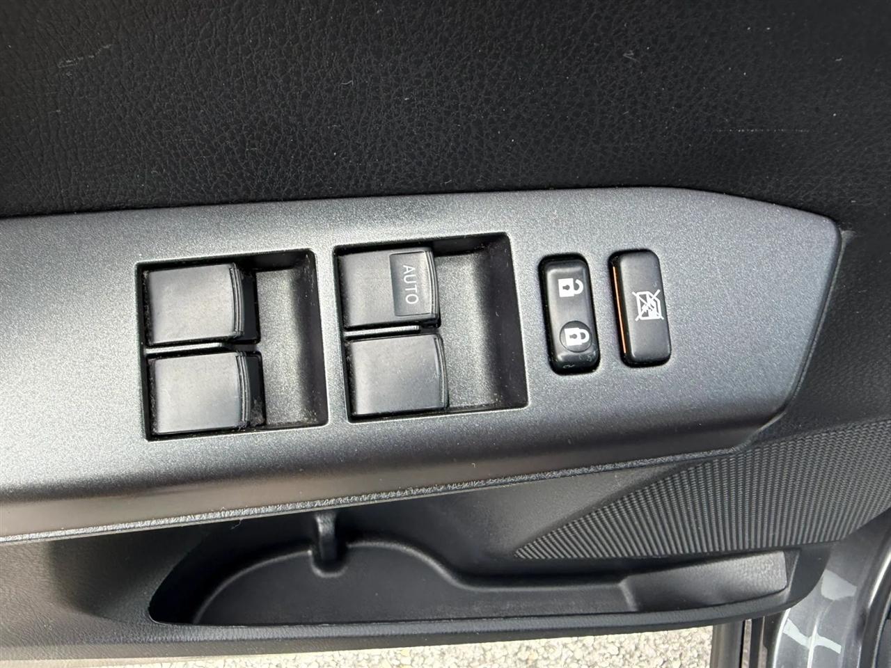 Toyota RAV4 XLE AWD 2017