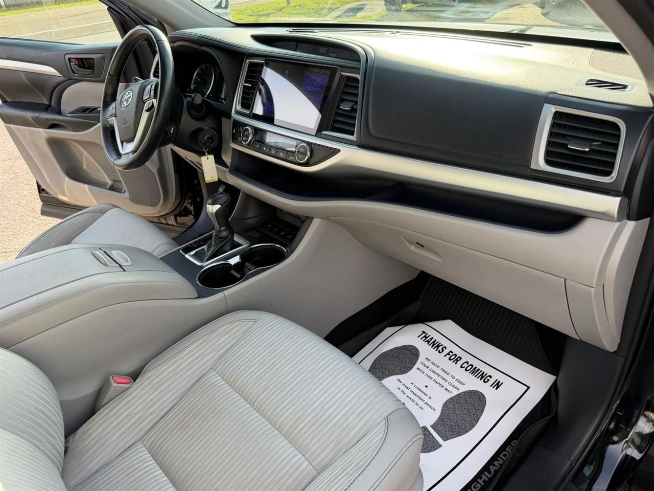 Toyota Highlander LE Plus AWD V6 2018