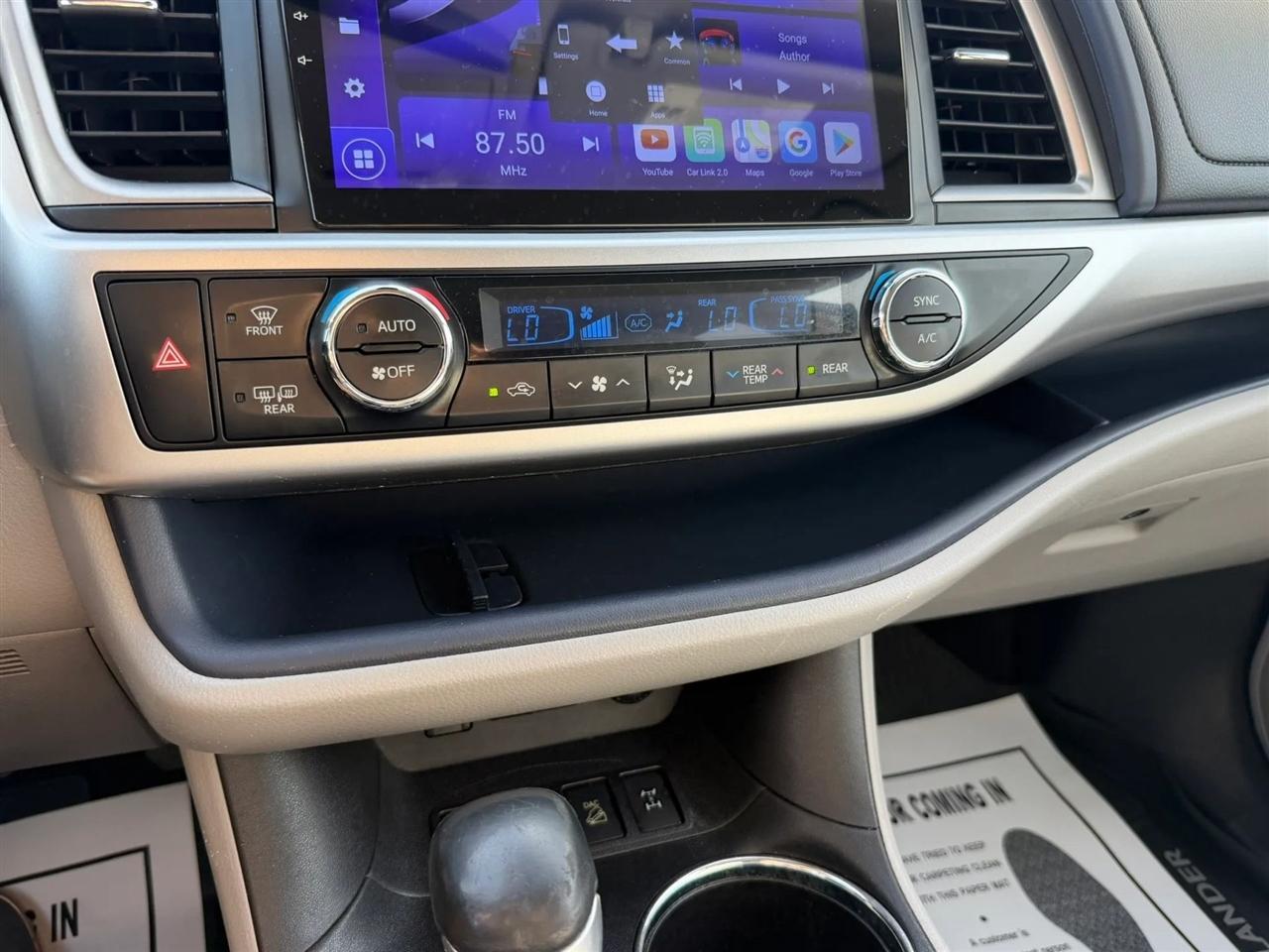 Toyota Highlander LE Plus AWD V6 2018