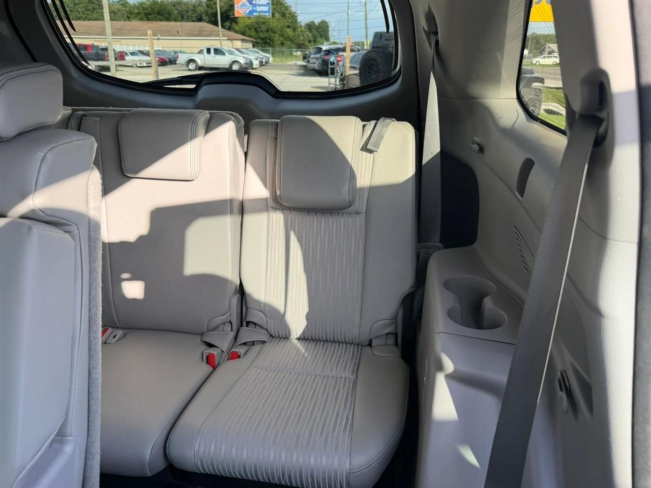 Toyota Highlander LE Plus AWD V6 2018