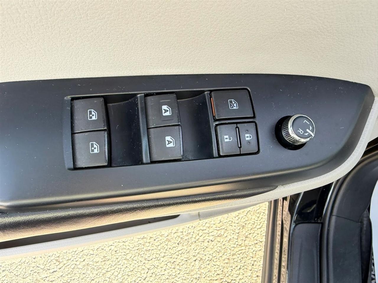 Toyota Highlander LE Plus AWD V6 2018