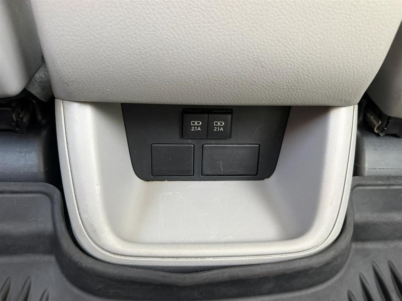 Toyota Highlander LE Plus AWD V6 2018