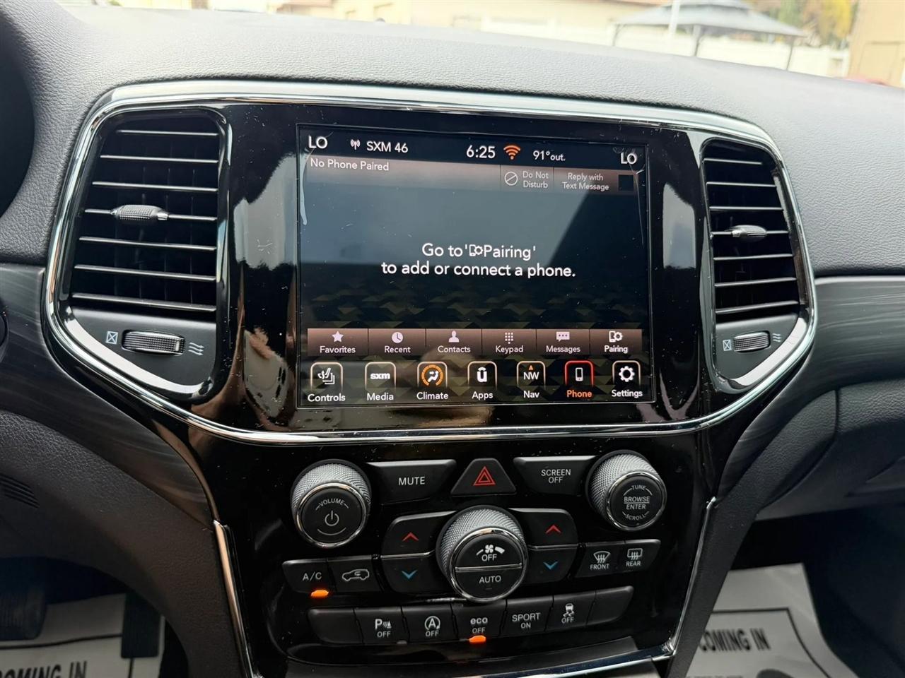 Jeep Grand Cherokee Laredo X 2WD 2021