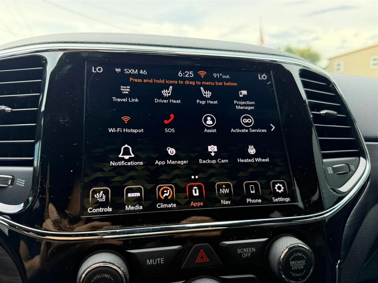 Jeep Grand Cherokee Laredo X 2WD 2021