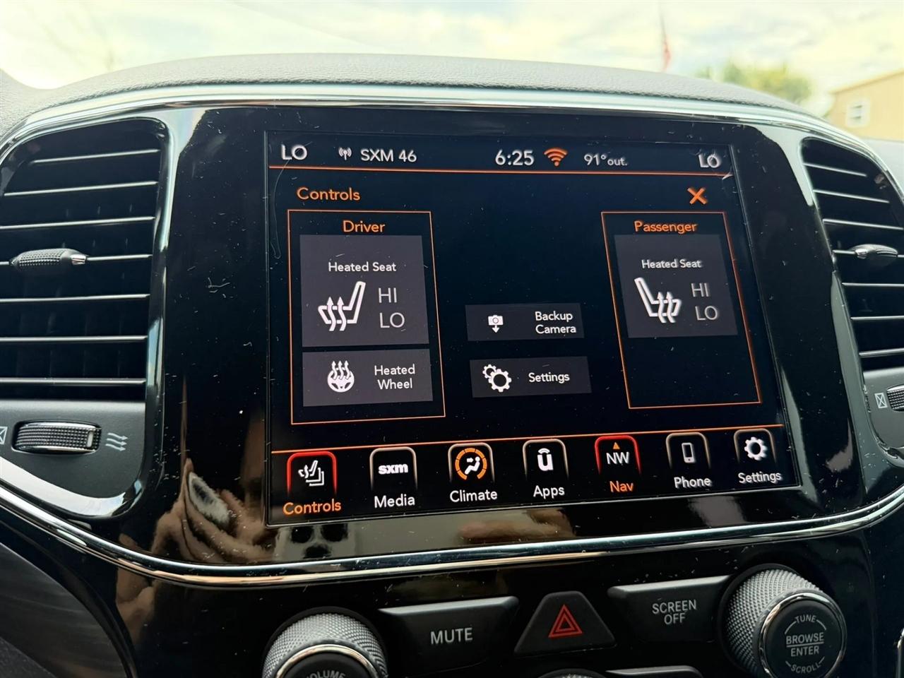 Jeep Grand Cherokee Laredo X 2WD 2021