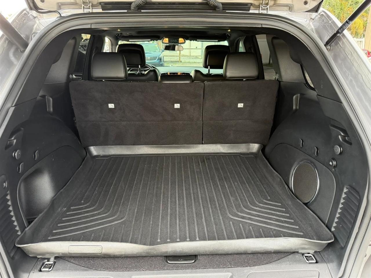 Jeep Grand Cherokee Laredo X 2WD 2021