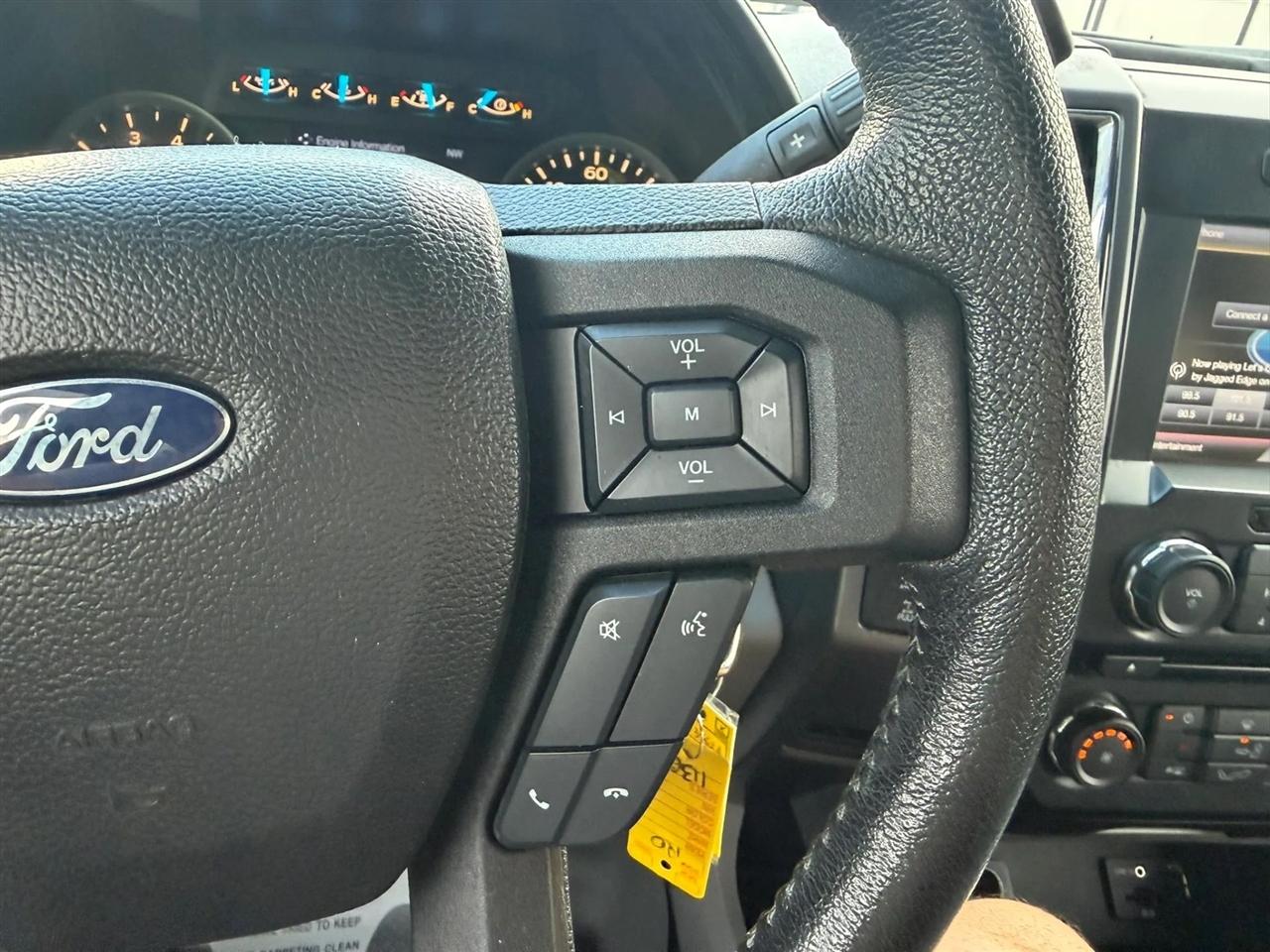 Ford F-150 XLT SuperCrew 5.5-ft. Bed 4WD 2015