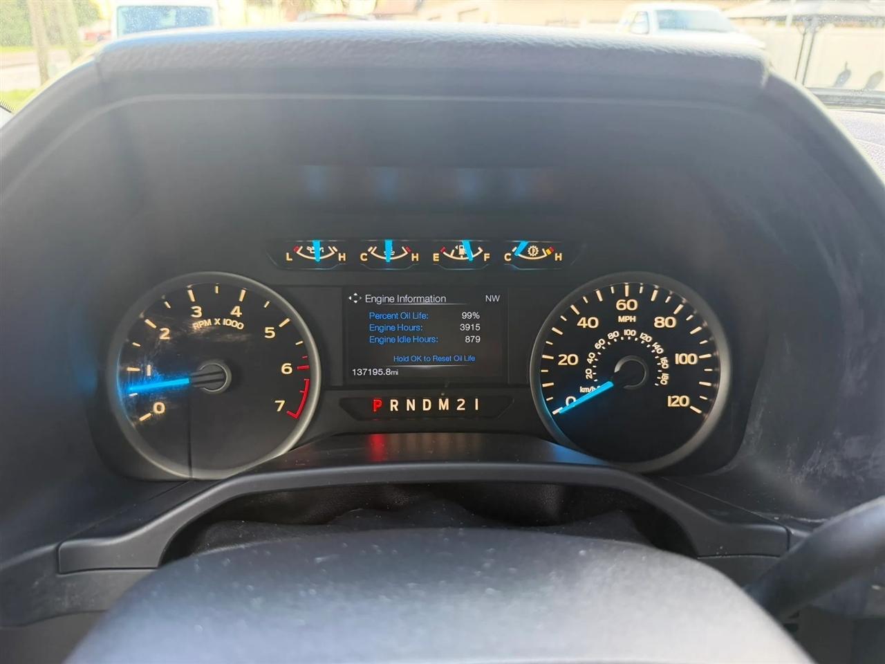 Ford F-150 XLT SuperCrew 5.5-ft. Bed 4WD 2015