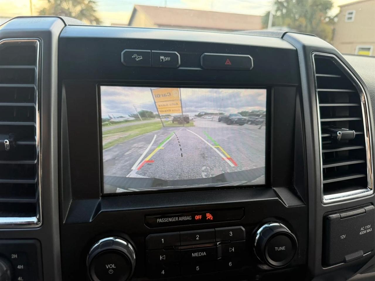 Ford F-150 XLT SuperCrew 5.5-ft. Bed 4WD 2015