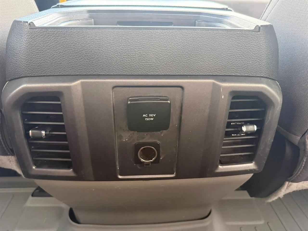 Ford F-150 XLT SuperCrew 5.5-ft. Bed 4WD 2015