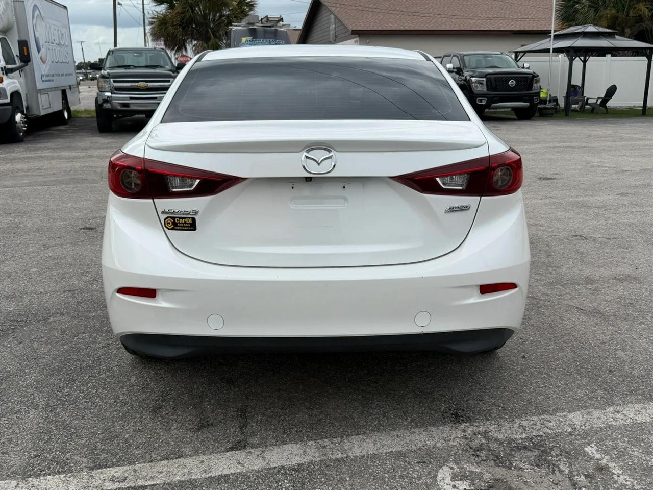 Mazda MAZDA3 s Touring AT 4-Door 2018