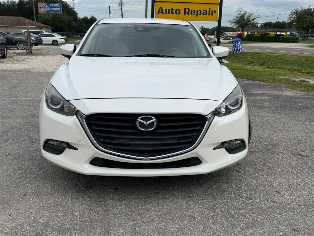 Mazda MAZDA3 s Touring AT 4-Door 2018