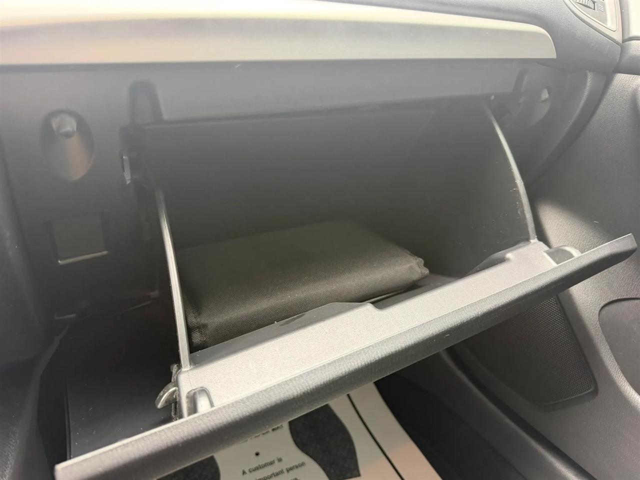 Mazda MAZDA3 s Touring AT 4-Door 2018
