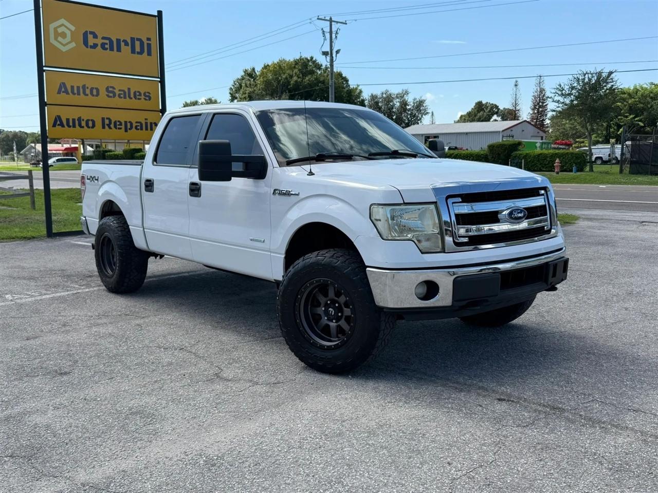 2014 Ford F-150 XLT SuperCrew 5.5-ft. Bed 4WD