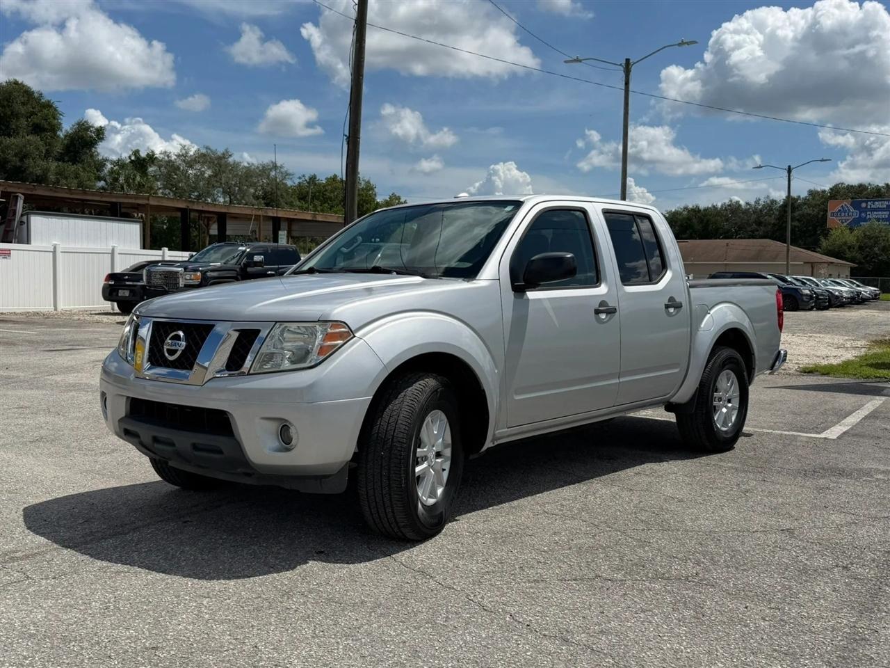 Nissan Frontier S Crew Cab 5AT 2WD 2017