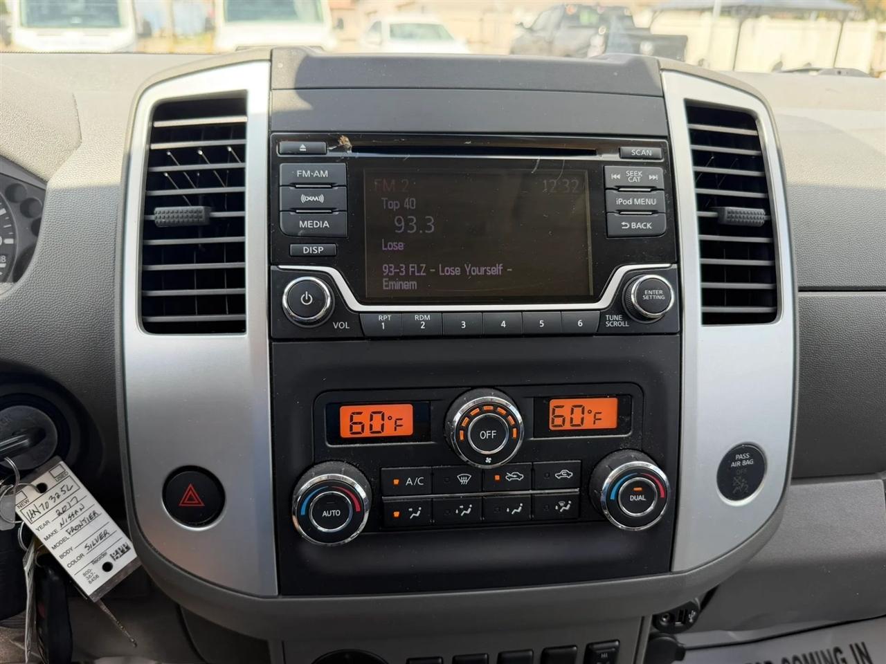 Nissan Frontier S Crew Cab 5AT 2WD 2017