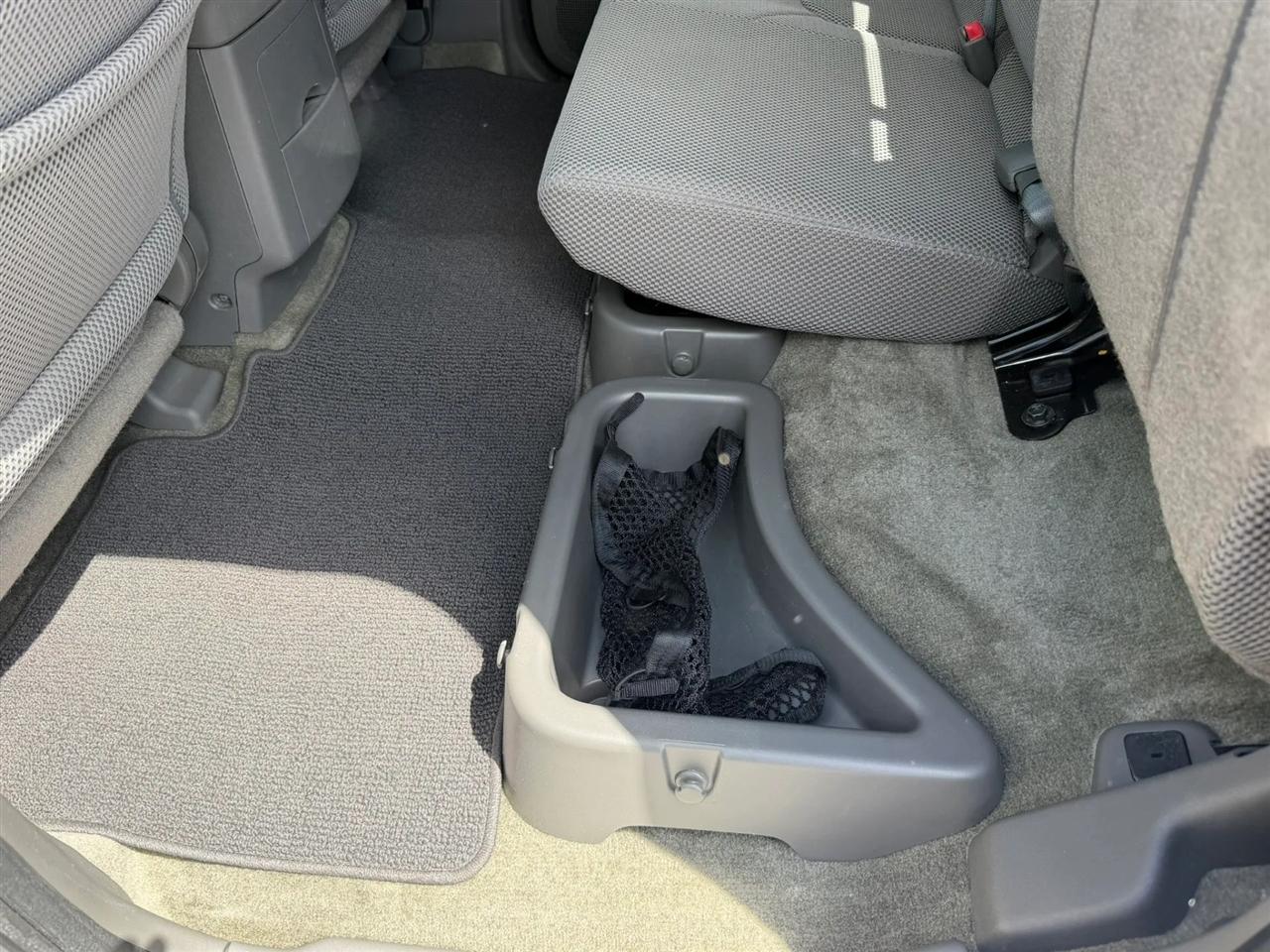 Nissan Frontier S Crew Cab 5AT 2WD 2017