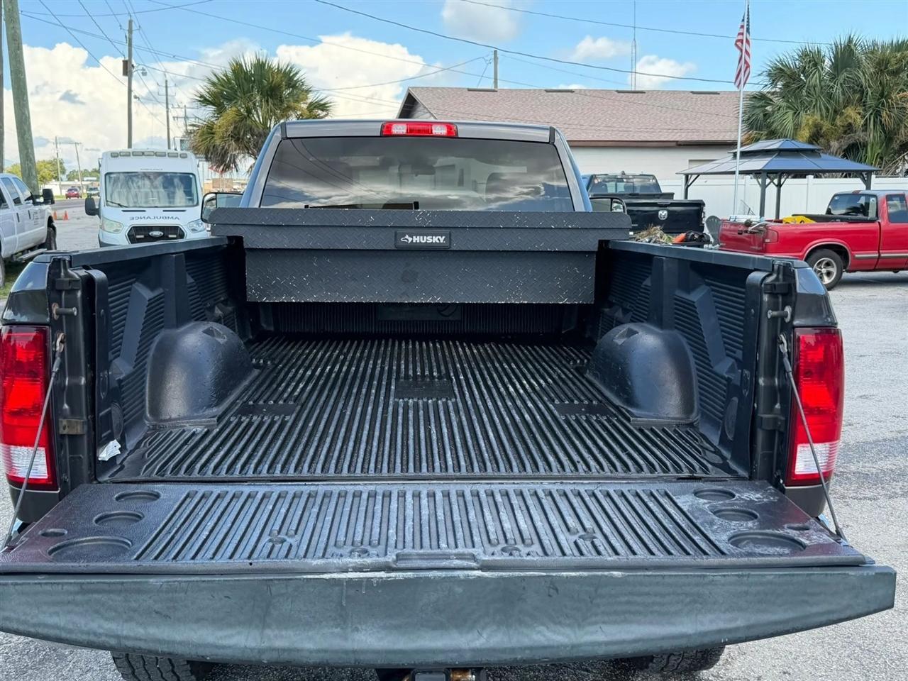 RAM 3500 Tradesman Regular Cab 4WD 2017