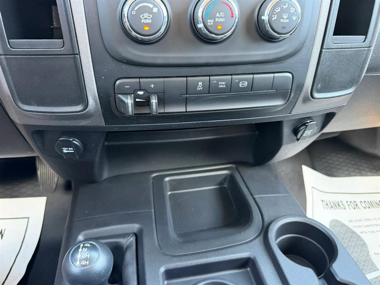 RAM 3500 Tradesman Regular Cab 4WD 2017