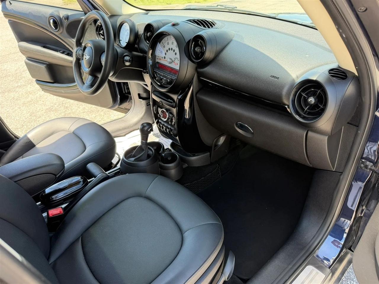 MINI Countryman Base 2014