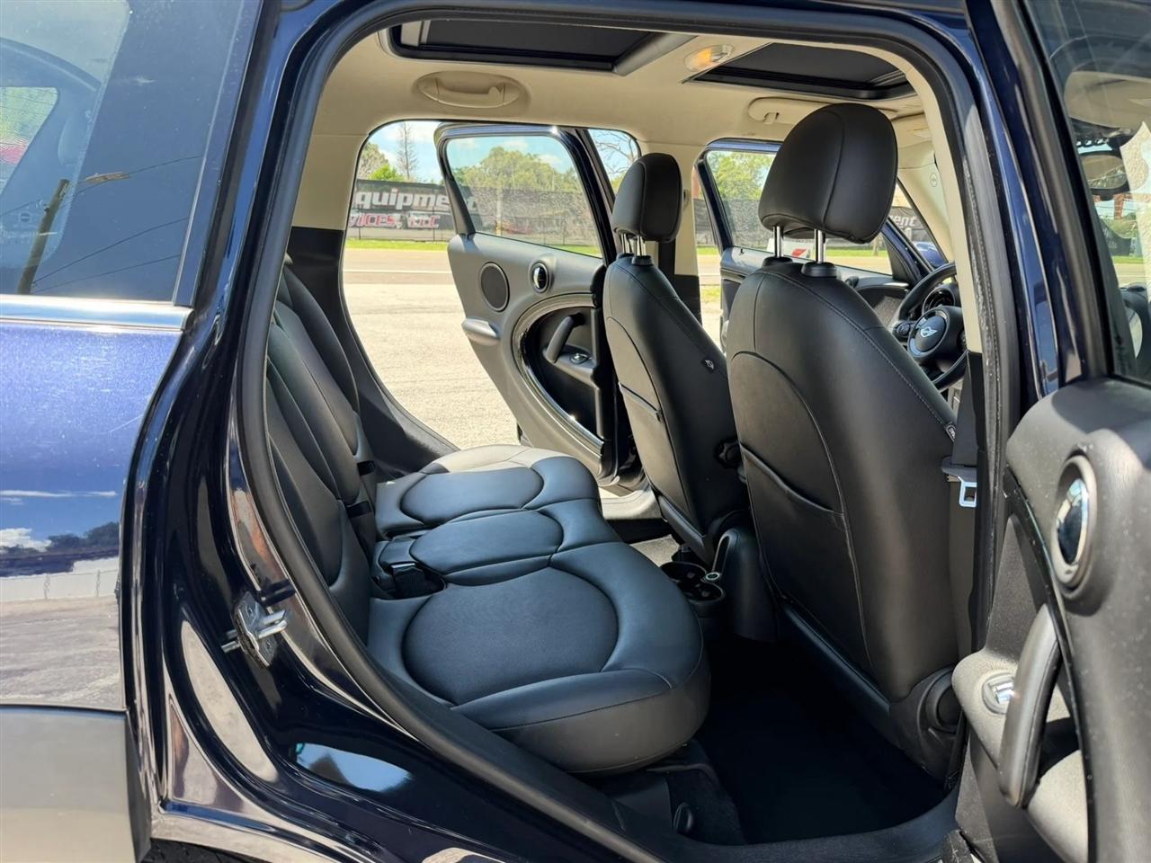 MINI Countryman Base 2014
