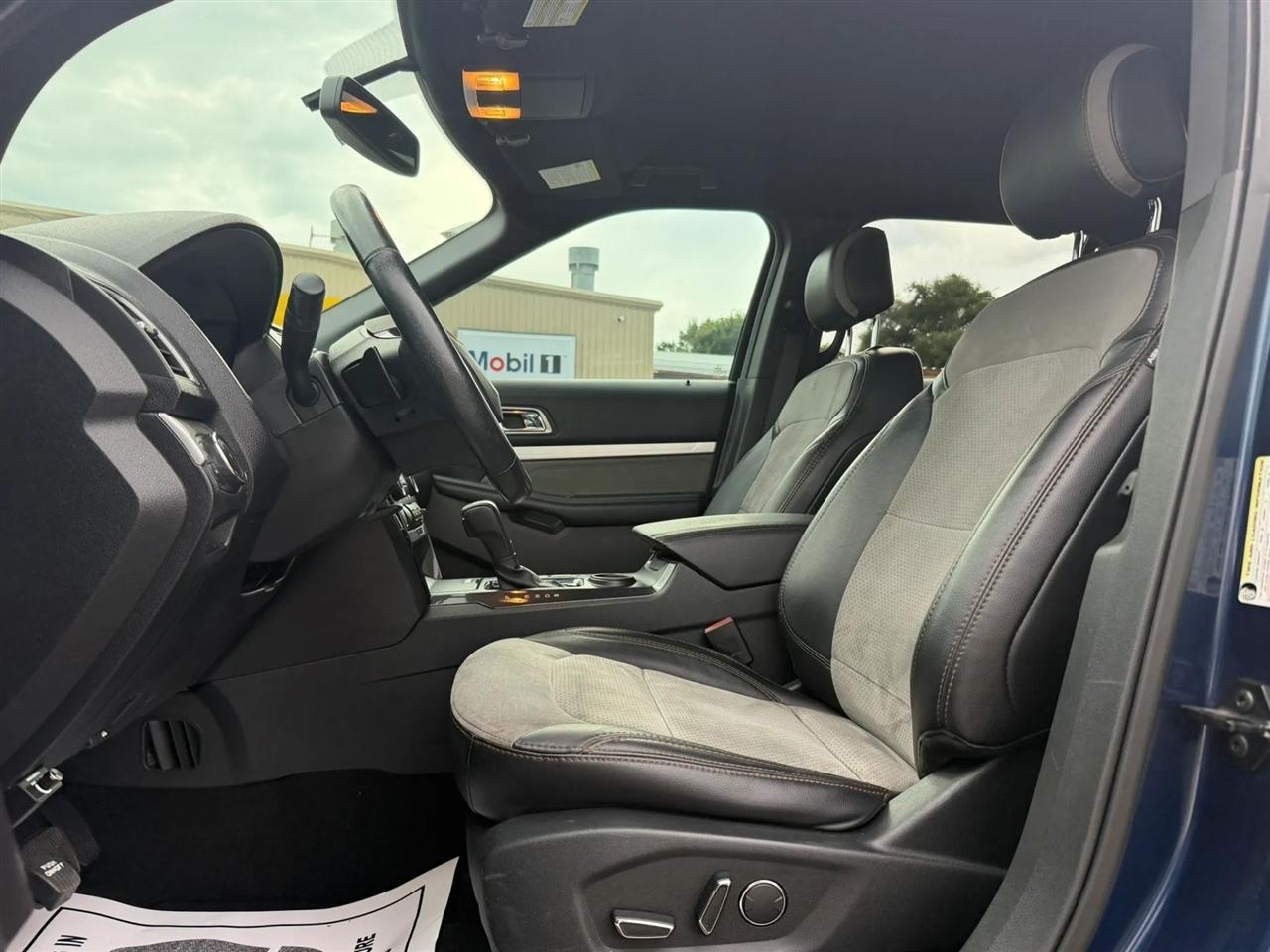 Ford Explorer XLT FWD 2017