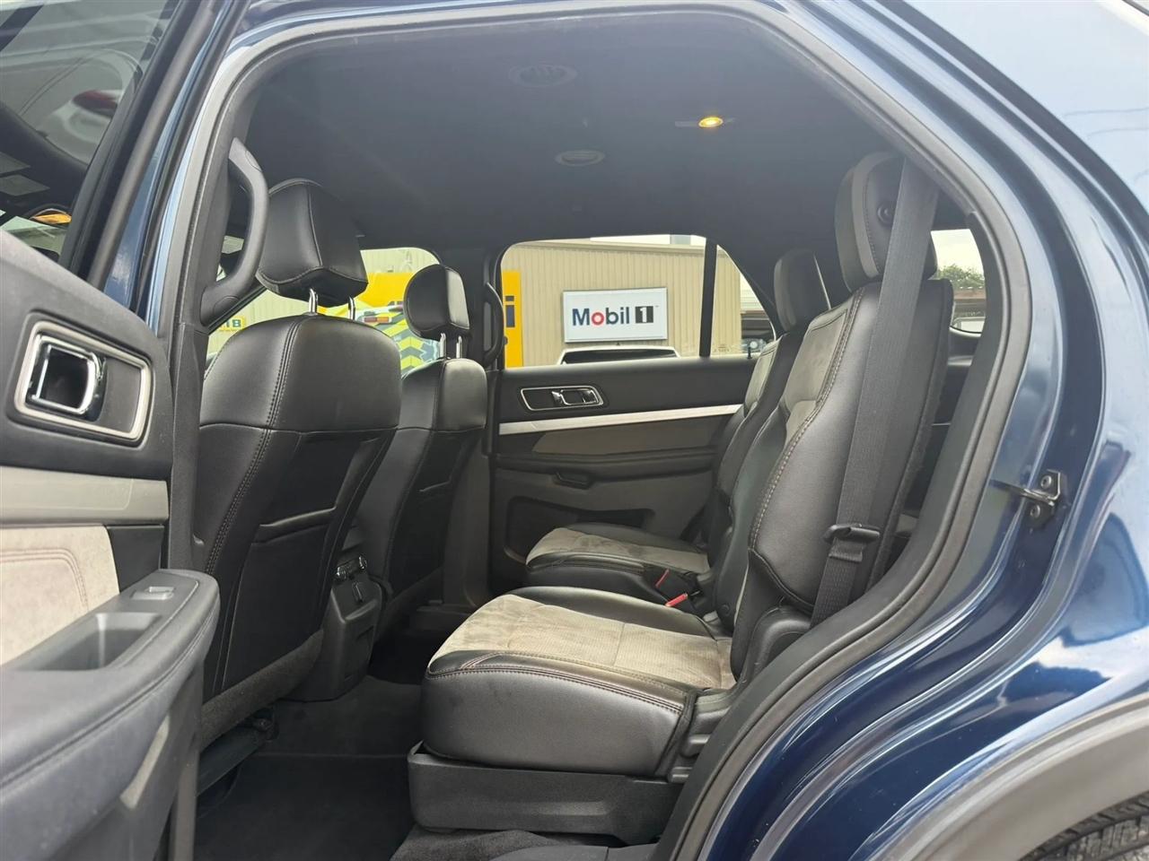 Ford Explorer XLT FWD 2017