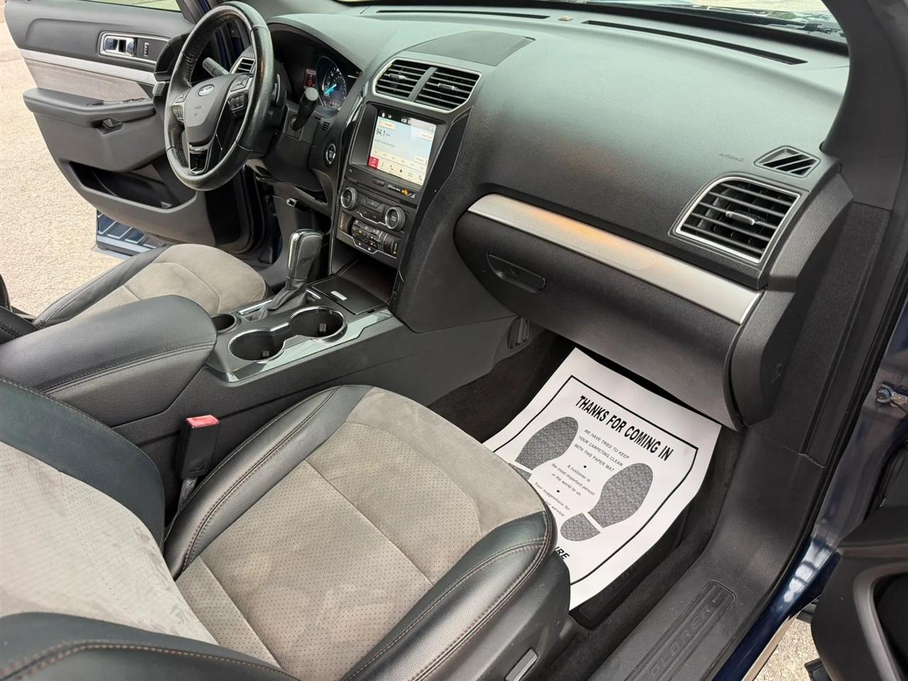 Ford Explorer XLT FWD 2017