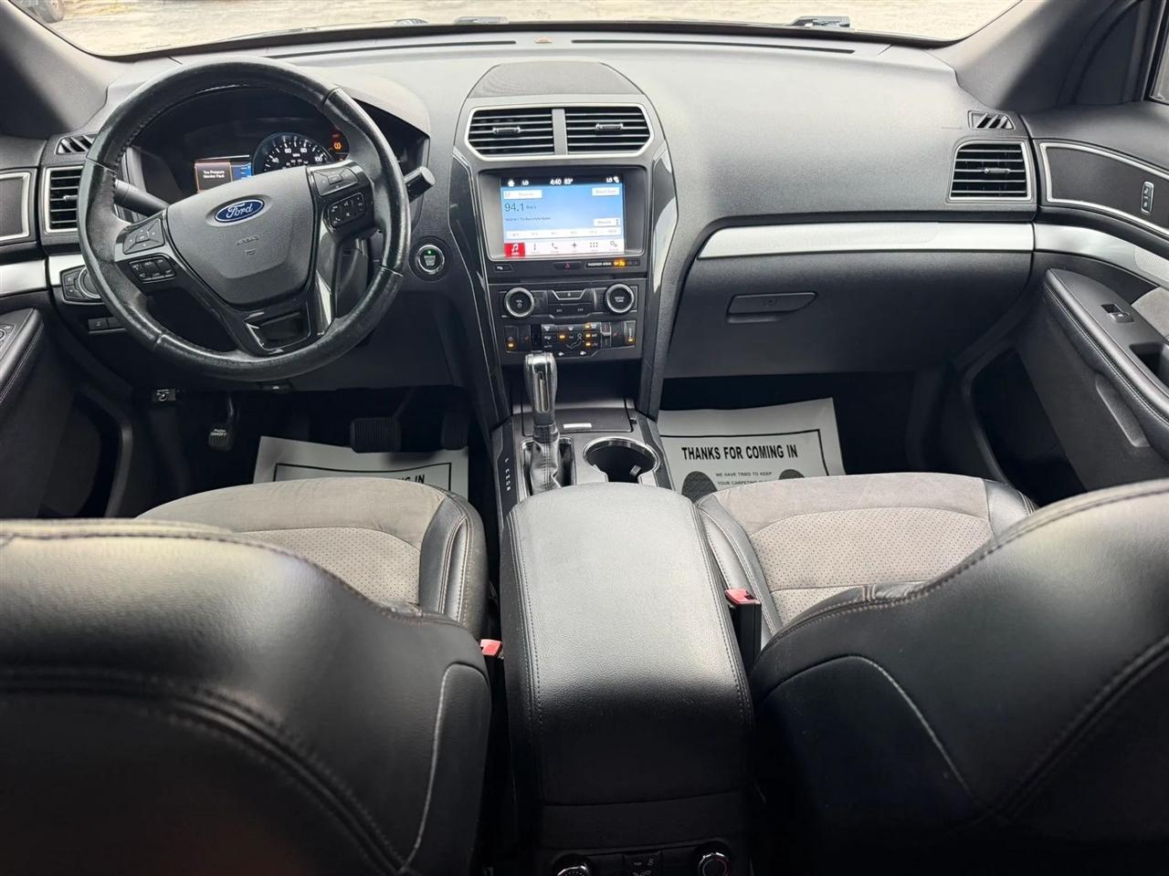 Ford Explorer XLT FWD 2017