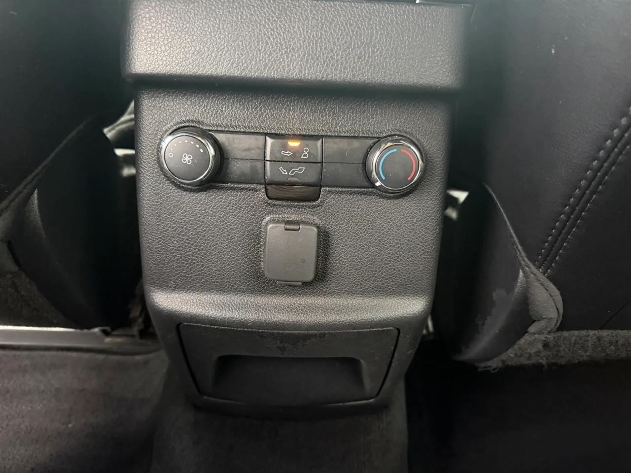 Ford Explorer XLT FWD 2017