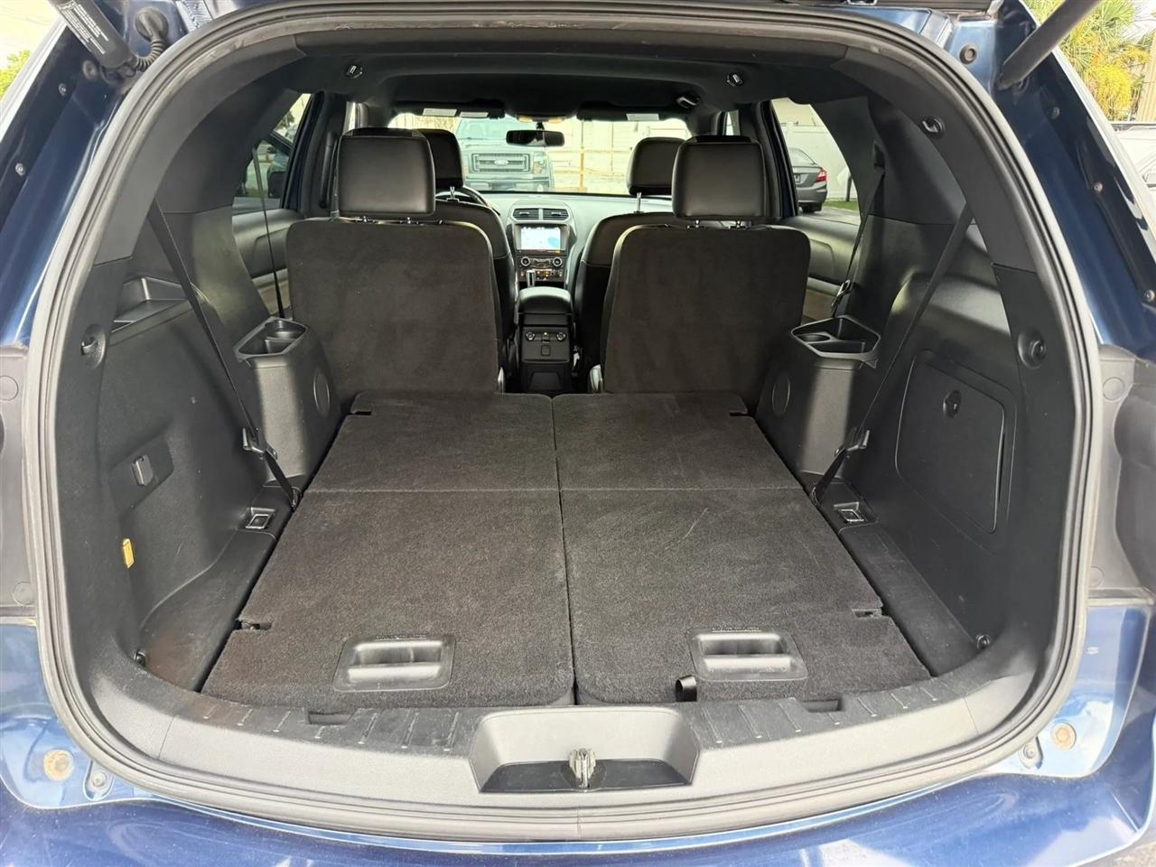 Ford Explorer XLT FWD 2017