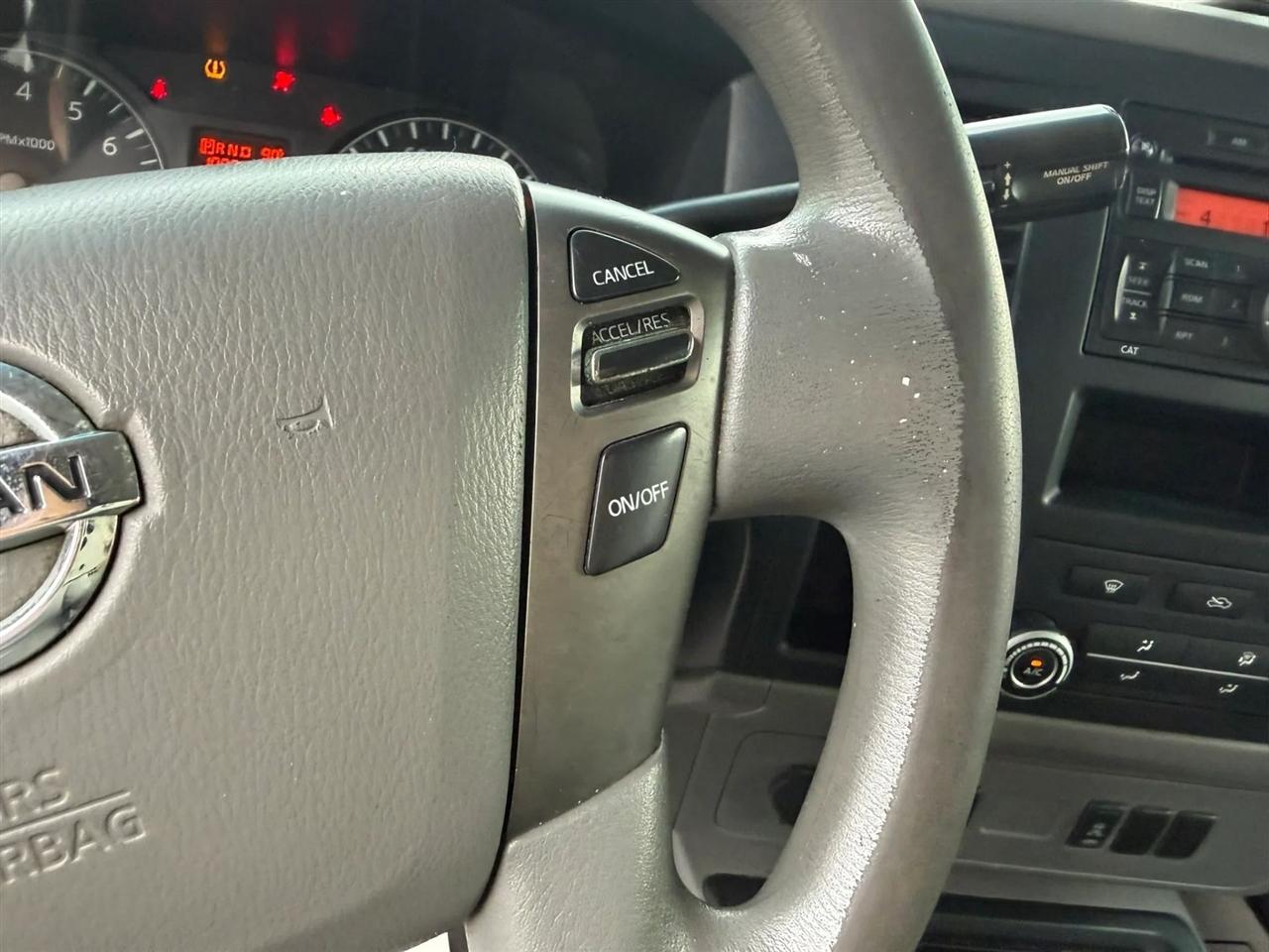 Nissan NV Cargo 1500 SV 2015