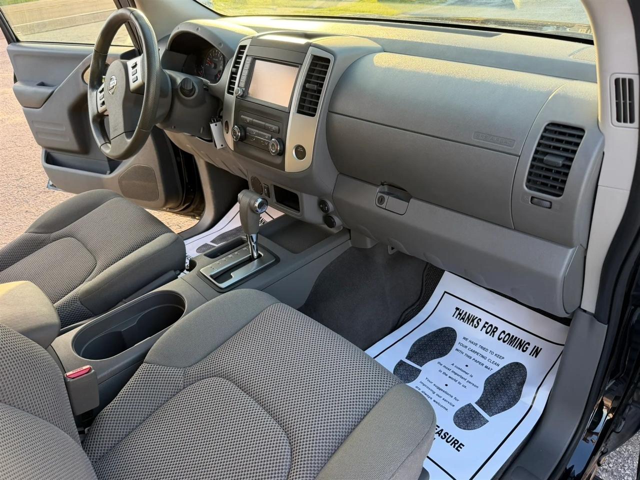 Nissan Frontier S Crew Cab 5AT 2WD 2019