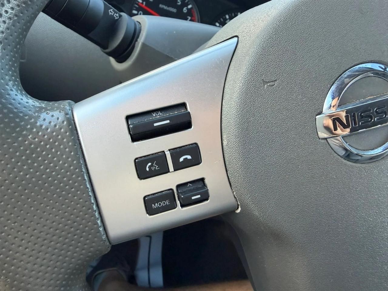 Nissan Frontier S Crew Cab 5AT 2WD 2019