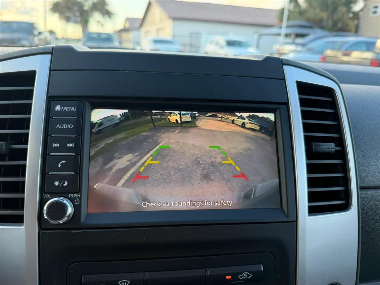 Nissan Frontier S Crew Cab 5AT 2WD 2019