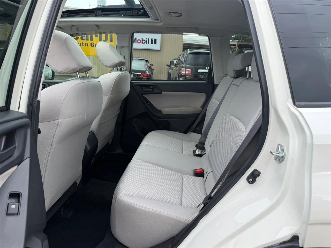 Subaru Forester 2.5i Premium 2015