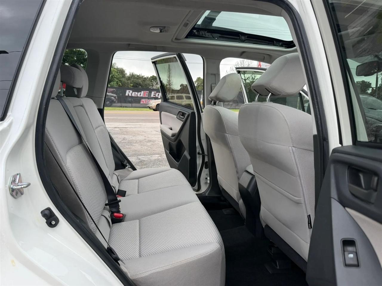 Subaru Forester 2.5i Premium 2015