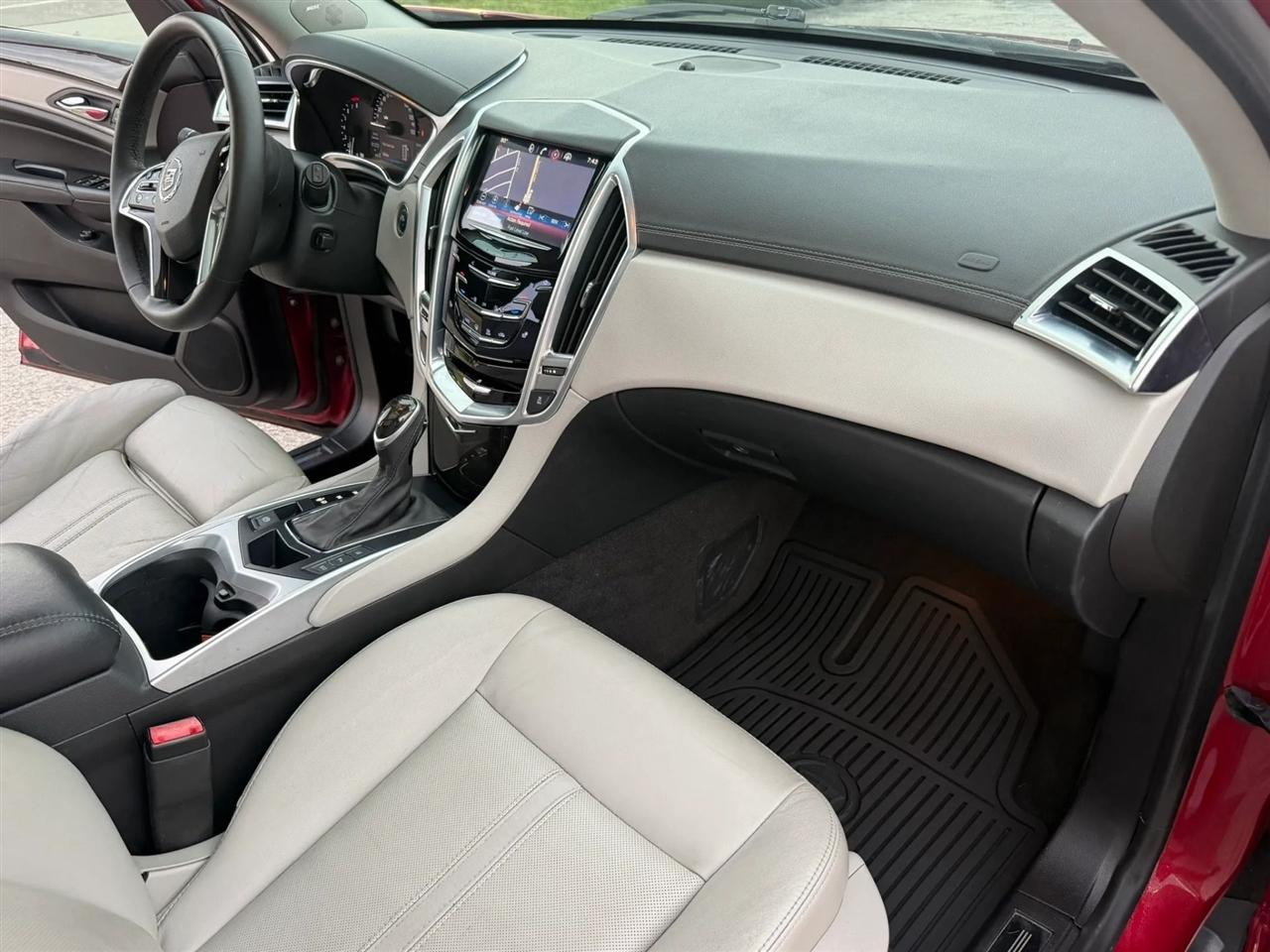 Cadillac SRX Performance Collection AWD 2015