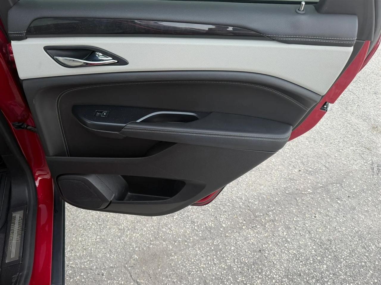 Cadillac SRX Performance Collection AWD 2015